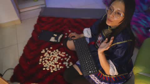 Kyomi online show from January 24, 2025, 3:13 pm