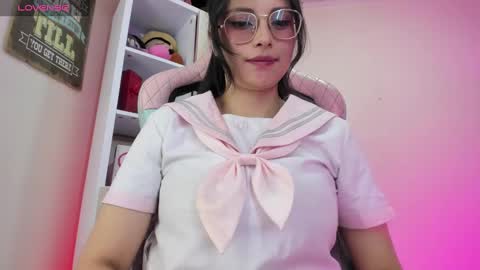 Kyomi online show from February 4, 2025, 3:26 pm