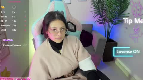 Kyomi online show from February 27, 2025, 12:13 pm