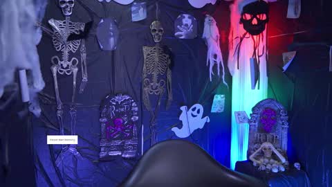 Kyomi online show from October 9, 2025, 12:58 pm