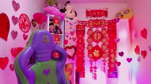 Kyomi online show from February 13, 2026, 1:18 pm