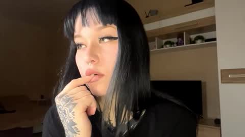 Snapshot of kyongsevenbergen chatting on October 29, 2025, 10:28 am Eva online show from October 29, 2025, 10:28 am