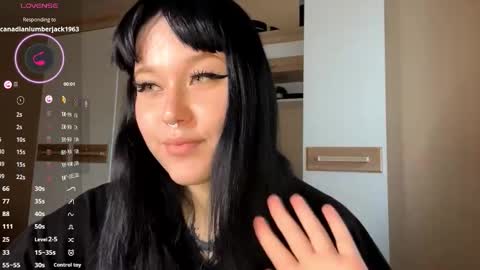 Snapshot of kyongsevenbergen chatting on November 6, 2025, 10:16 am Eva online show from November 6, 2025, 10:16 am