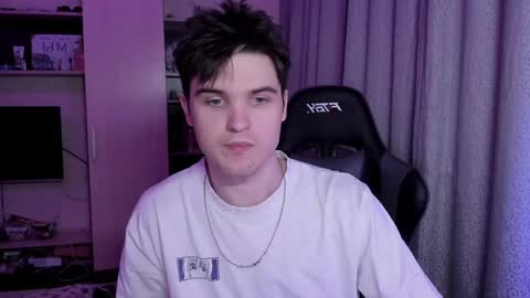 Kyroro online show from January 13, 2025, 8:15 pm