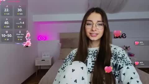 Margo  online show from October 11, 2025, 9:02 pm