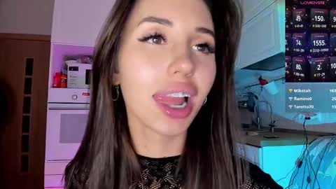 Malika online show from February 5, 2025, 11:28 pm