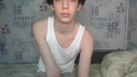 Snapshot of l8199 chatting on May 4, 2026, 9:00 pm liam online show from May 4, 2026, 9:00 pm