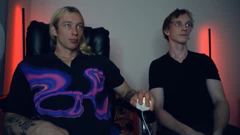 Snapshot of l_adonis_l chatting on October 7, 2025, 5:15 am Adonis online show from October 7, 2025, 5:15 am