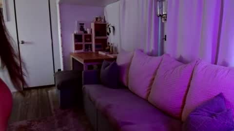  Giselle  online show from February 19, 2025, 12:57 am