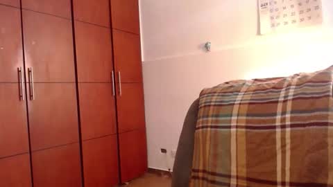 Hanna FREE ONLYFANS  online show from October 14, 2025, 9:48 pm