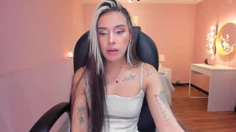 Snapshot of la_monitora chatting on May 28, 2026, 11:40 am T A T I A N A online show from May 28, 2026, 11:40 am