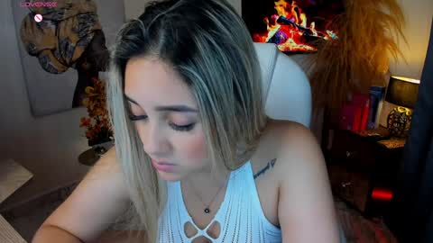 Vero  online show from April 8, 2026, 5:29 am