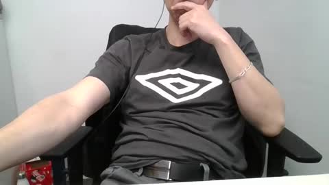 labelette007 online show from April 17, 2026, 11:57 am