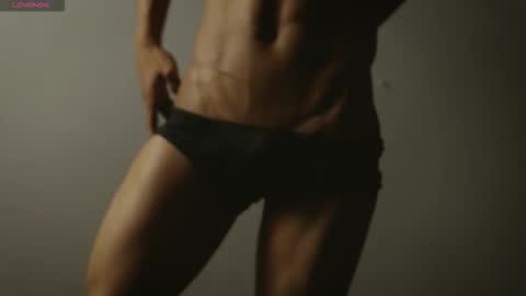 labrinthteasing online show from November 24, 2025, 12:16 pm