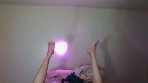 lachickadelbronx online show from February 12, 2025, 1:09 am