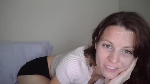 Snapshot of lacie_richards chatting on October 19, 2025, 8:53 pm Lacie online show from October 19, 2025, 8:53 pm
