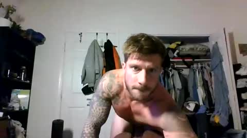 lacrioxcum18 online show from December 18, 2025, 1:11 am