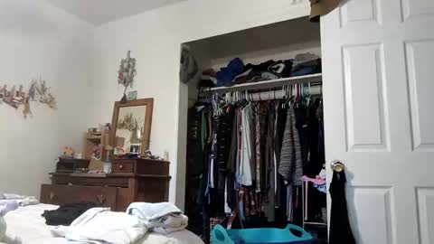 lacybell online show from September 9, 2025, 11:37 pm
