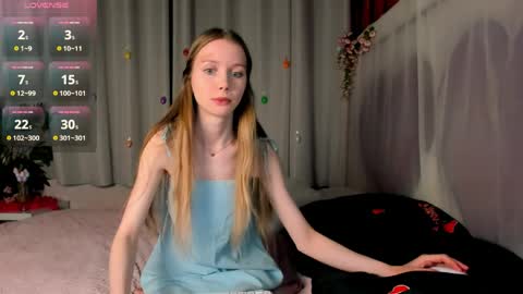 Snapshot of lada2k4 chatting on April 28, 2026, 6:07 am Lada online show from April 28, 2026, 6:07 am