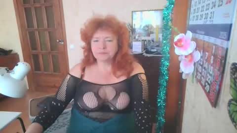 Snapshot of ladamay chatting on October 3, 2025, 9:50 am LadaMay online show from October 3, 2025, 9:50 am