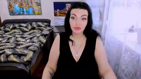 lady_boom_ online show from June 5, 2026, 4:35 pm