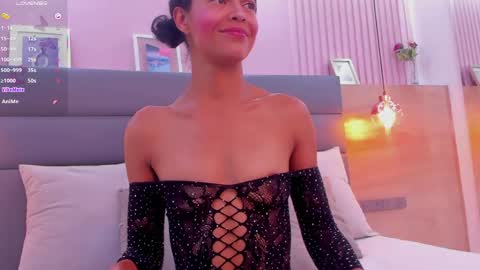 Lady  online show from May 27, 2026, 10:51 pm