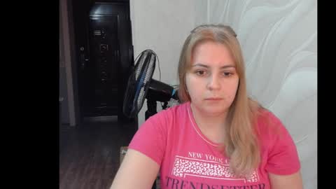 Snapshot of lady_cute_cat chatting on January 18, 2025, 10:28 am lady cute cat29 online show from January 18, 2025, 10:28 am