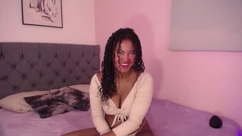 Snapshot of lady_danbury chatting on December 19, 2024, 1:29 pm Karla - Instagram   lady karla1 online show from December 19, 2024, 1:29 pm