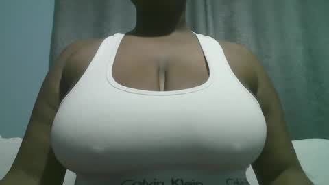 lady_dearra online show from October 21, 2025, 3:40 am