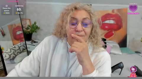 diana online show from February 19, 2025, 9:17 am