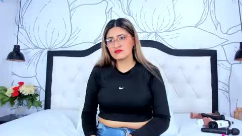 LADY  online show from March 1, 2026, 2:24 am