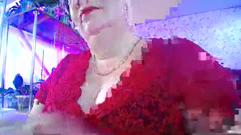 Lady Gloria online show from May 20, 2026, 6:19 am