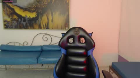 Lady Isabella online show from April 22, 2026, 1:45 pm