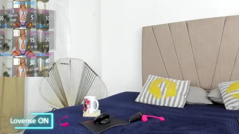 Snapshot of lady_miss___ chatting on November 16, 2025, 1:28 pm lady_miss___ online show from November 16, 2025, 1:28 pm