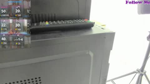 lady_miss___ online show from April 1, 2026, 11:55 am