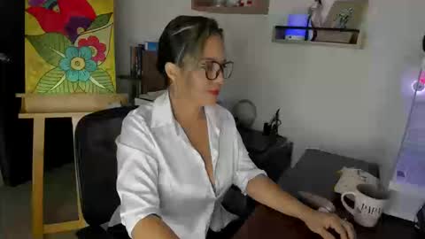 Sophie   online show from September 25, 2025, 4:21 pm