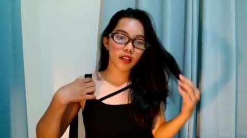 lady_veronicax online show from June 27, 2026, 12:22 pm