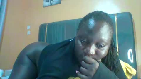 lindah32 online show from July 3, 2026, 11:11 pm