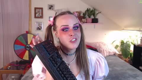 Snapshot of ladyboyhomemaker chatting on February 9, 2025, 2:38 am ladyboyhomemaker online show from February 9, 2025, 2:38 am