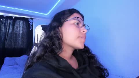  Lady  online show from December 21, 2024, 10:30 pm