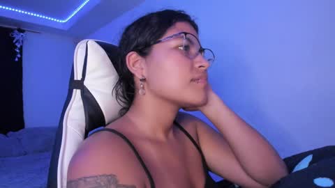  Lady  online show from December 27, 2024, 8:02 am