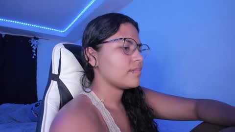  Lady  online show from December 30, 2024, 3:03 am