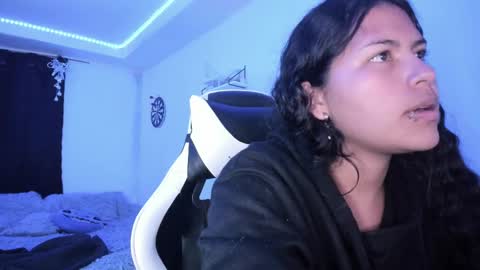  Lady  online show from January 8, 2025, 5:59 am