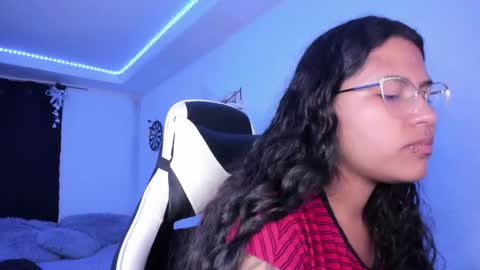  Lady  online show from January 17, 2025, 3:12 am