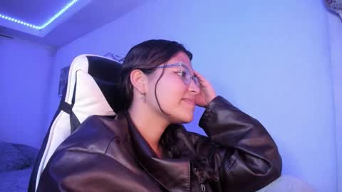  Lady  online show from February 10, 2026, 2:48 am