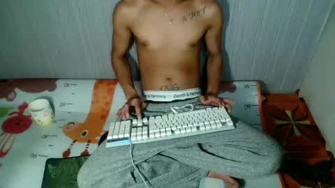 ladybugxoxo007 online show from July 30, 2026, 9:52 am