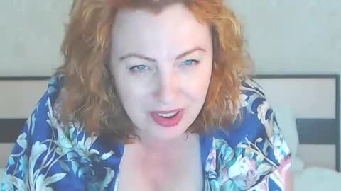 Snapshot of ladyelizabeth777 chatting on December 5, 2024, 12:22 pm Beth online show from December 5, 2024, 12:22 pm