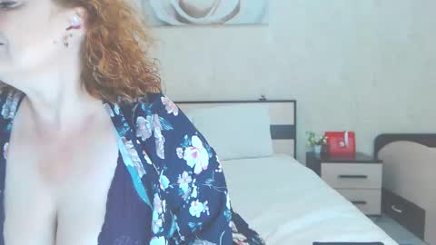 Snapshot of ladyelizabeth777 chatting on January 22, 2025, 9:35 am Beth online show from January 22, 2025, 9:35 am