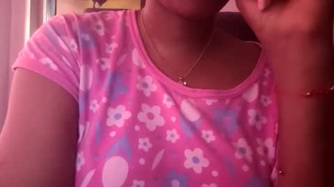 ladygarciaa online show from October 14, 2025, 6:52 pm