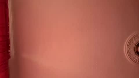 ladygarciaa online show from October 15, 2025, 3:12 pm